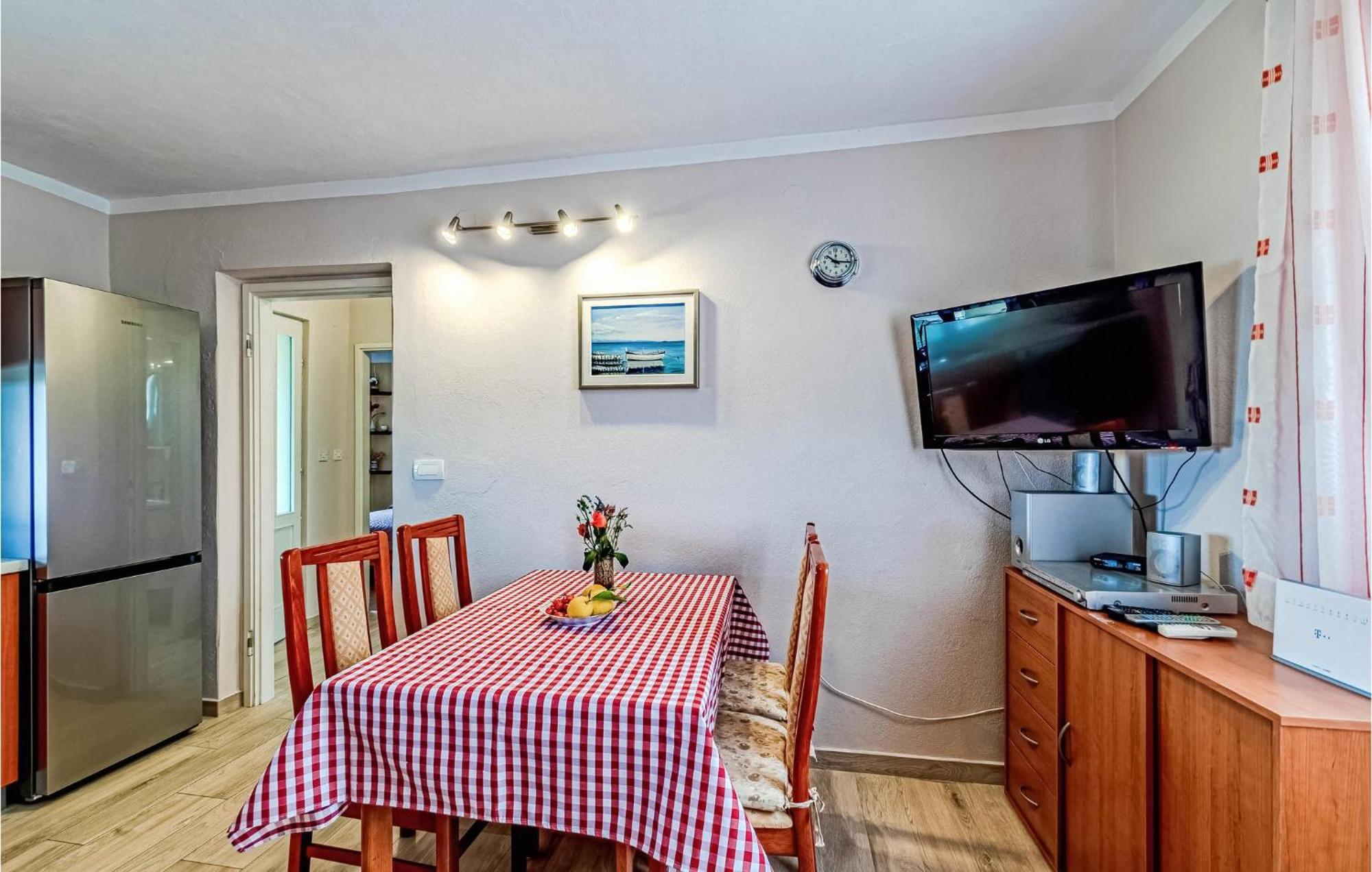 Nice Home In Tankaraca With House Sea View Vela Luka Esterno foto